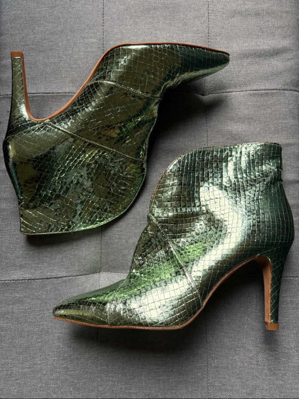 Toral Piper Multicolored Metallic Ankle Boots - Green Blue Silver - 7.5 NWOB